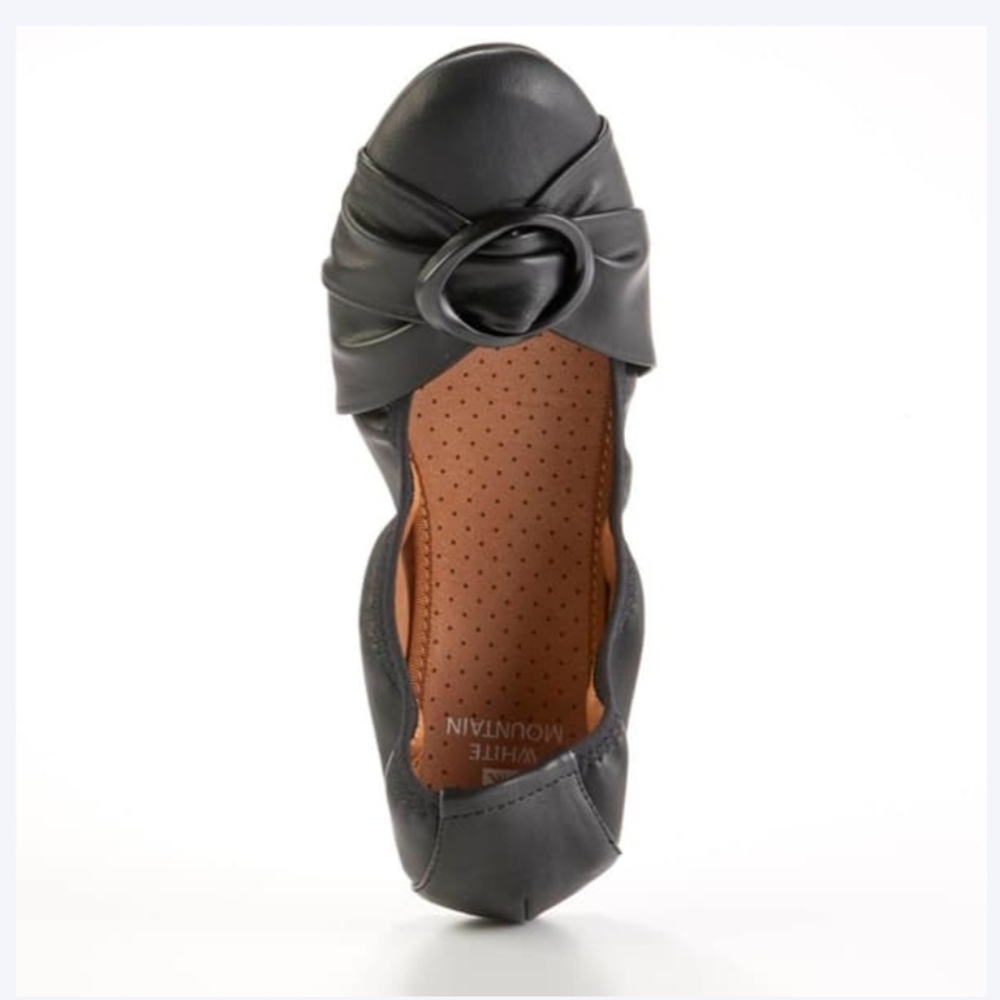 White Mountain Women's Black Flats